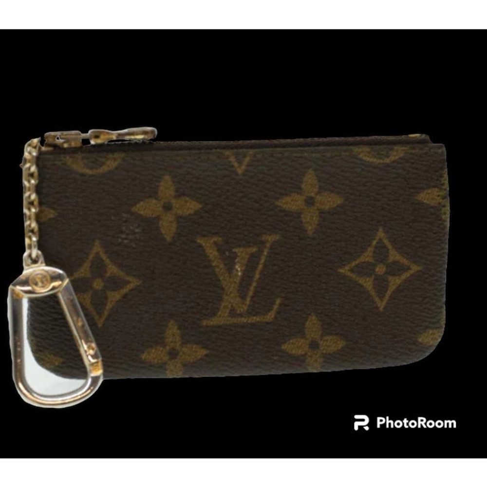 Louis Vuitton Monogram Coin Cles